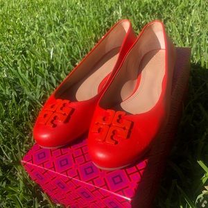 Tory Burch flats red